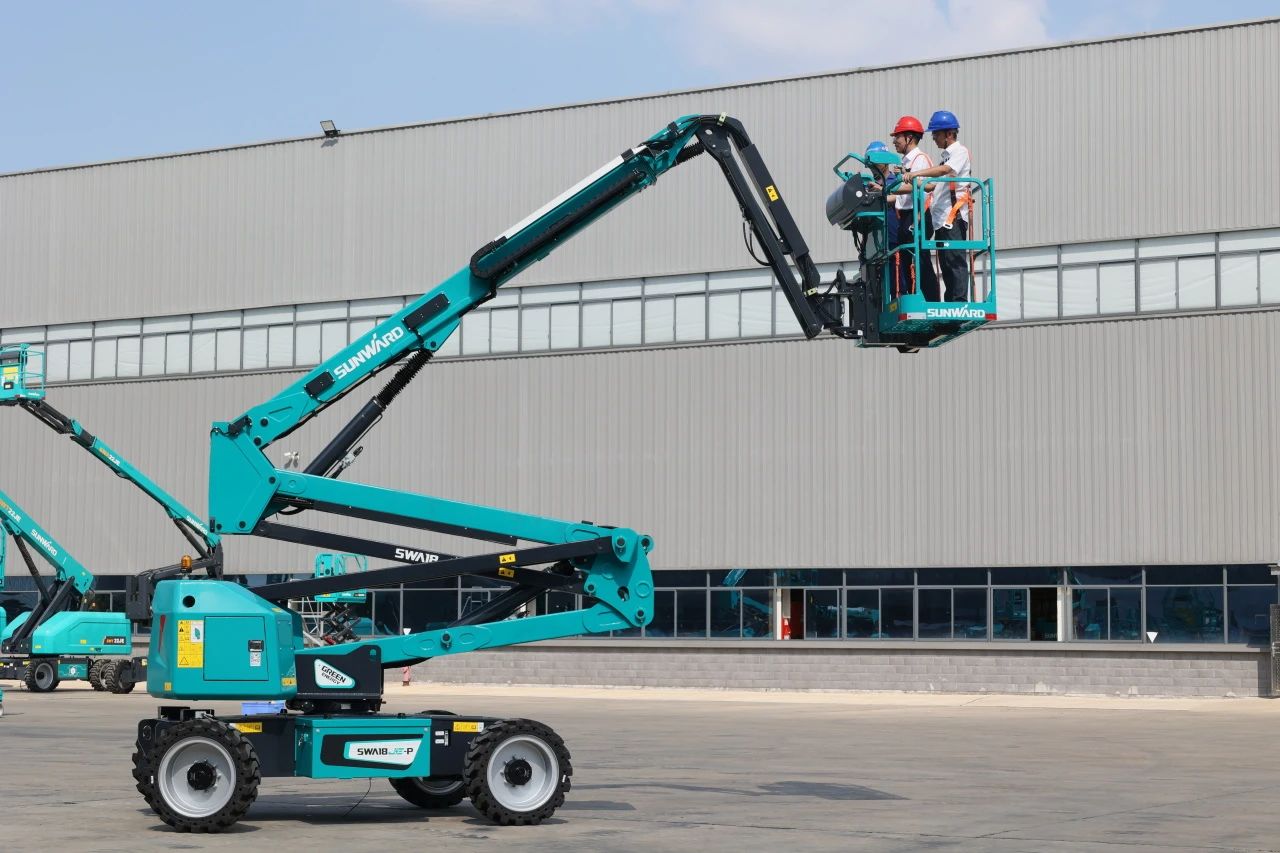 高可靠、高清静、高性能！！！九州ku酷游智能新一代P系列电动臂式高空作业平台乐成下线