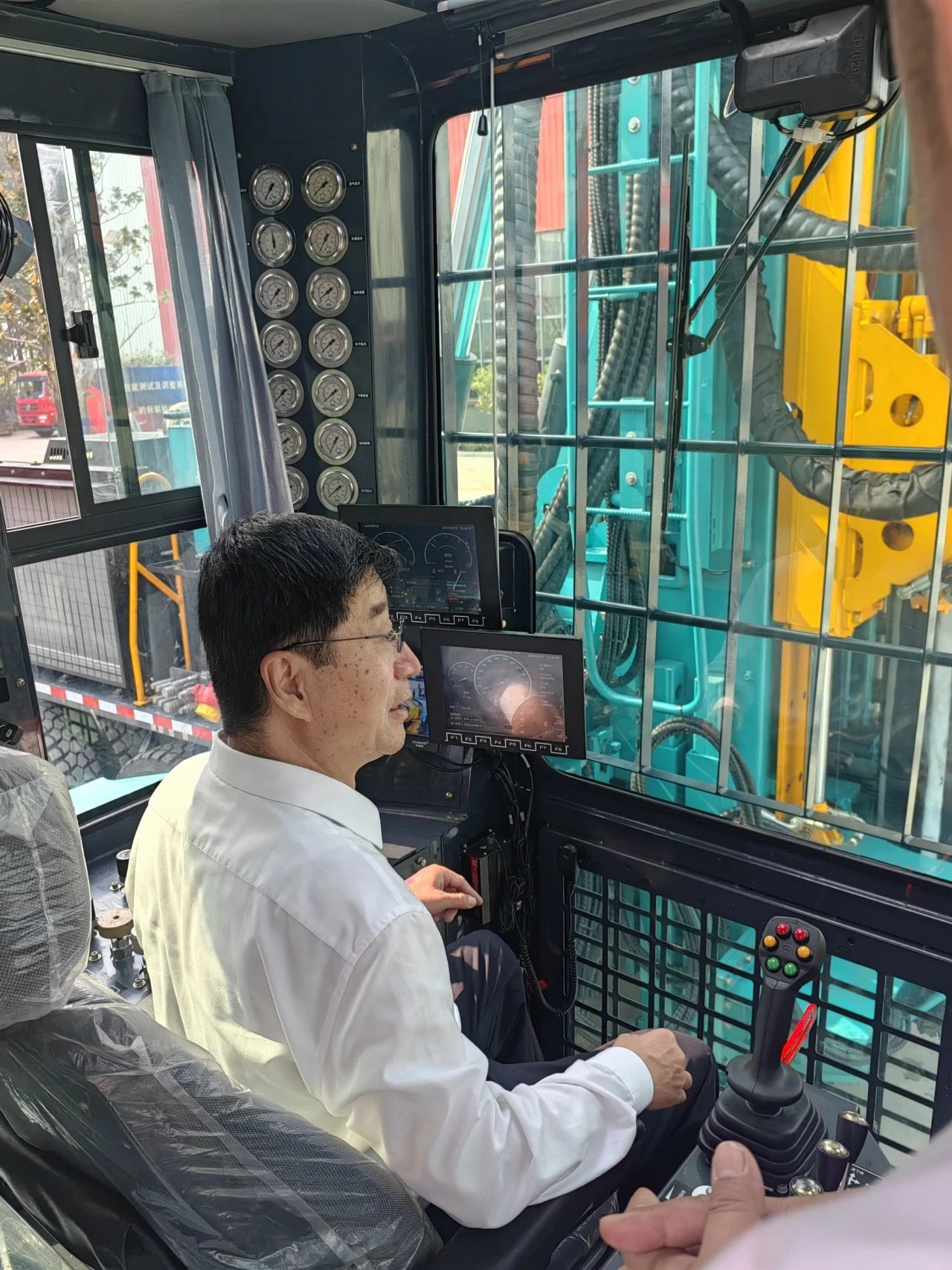 九州ku酷游智能立异装备亮相天下矿山钻探（应抢救援）手艺竞赛