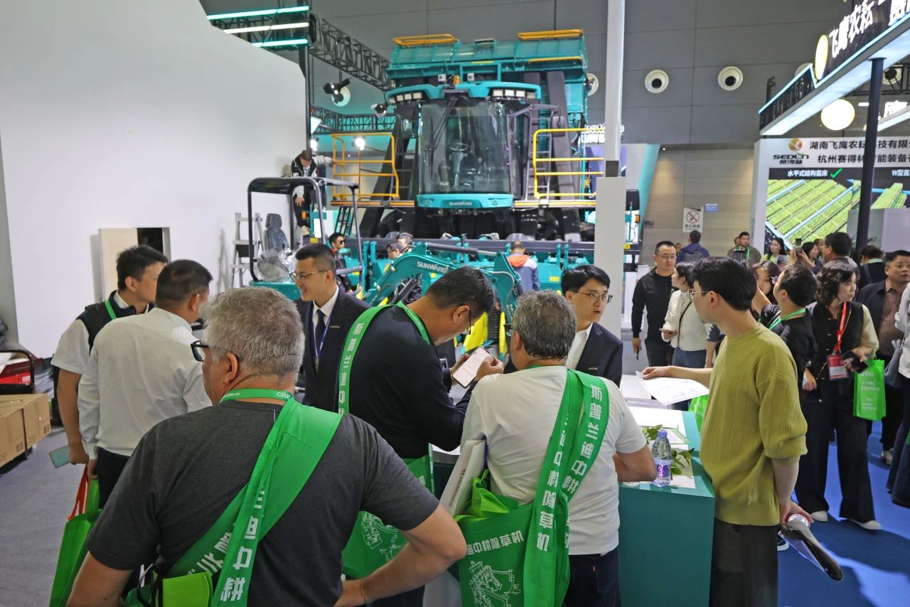 聚焦智能化、无人化！！九州ku酷游智能携多款产品亮相2024中国国际农业机械展