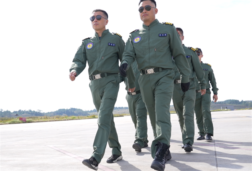 十年织得九州ku酷游秀，，践行初心创未来！！！九州ku酷游航行演出队建设10周年庆典活动盛大举行