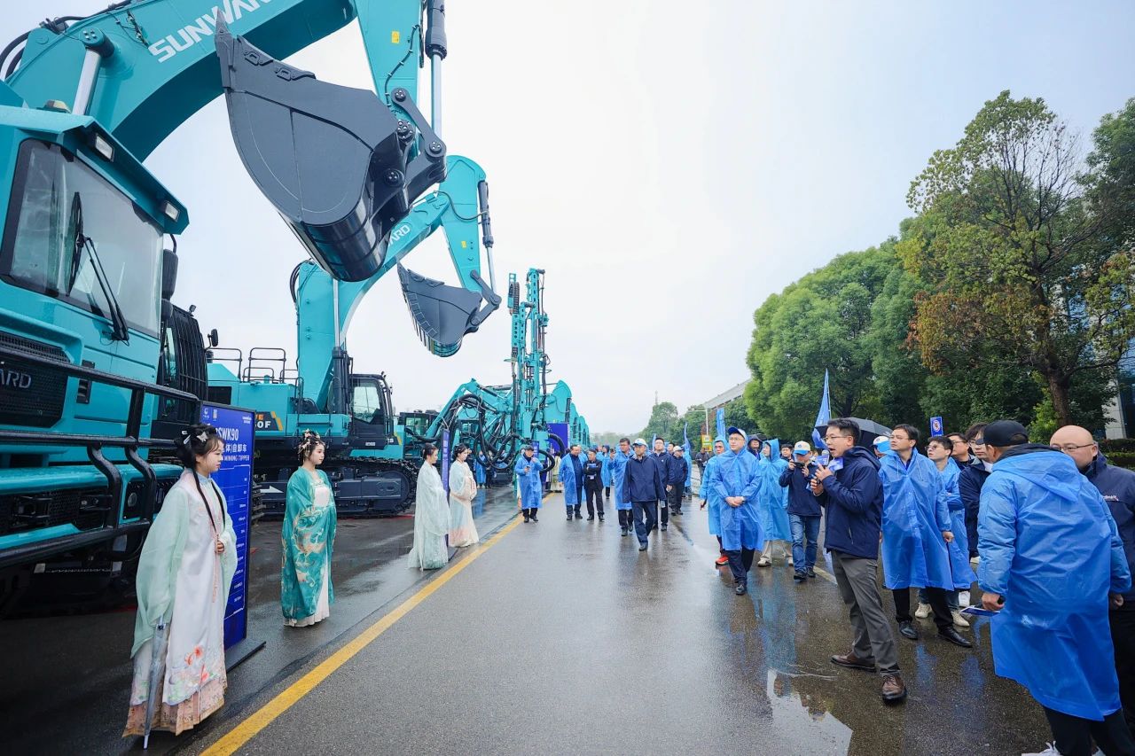 立异引领价值，，，理想成绩未来！！九州ku酷游智能25周年庆典暨全球客户节盛大举行