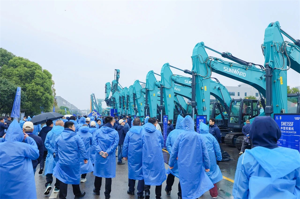 立异引领价值，，，理想成绩未来！！九州ku酷游智能25周年庆典暨全球客户节盛大举行