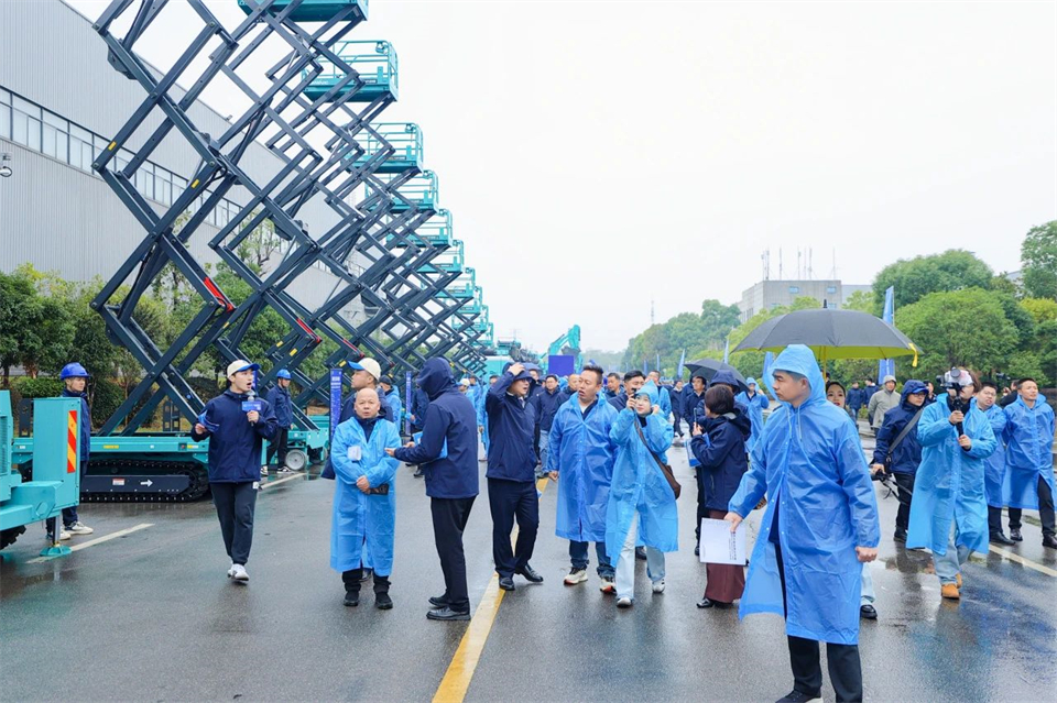 立异引领价值，，，理想成绩未来！！九州ku酷游智能25周年庆典暨全球客户节盛大举行