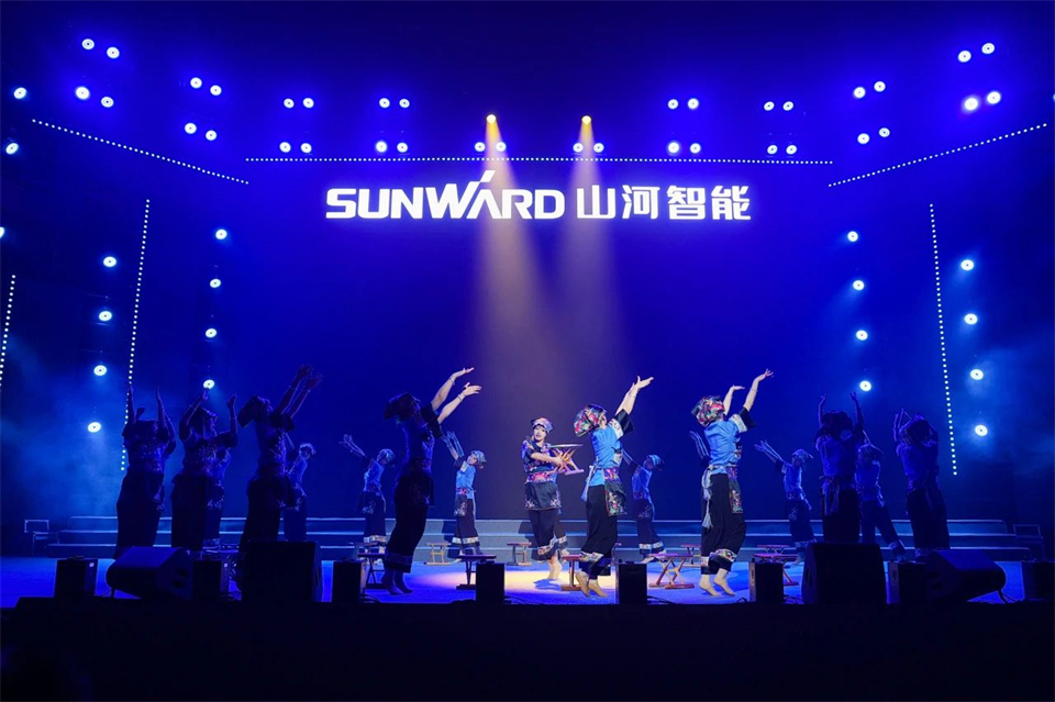 立异引领价值，，，理想成绩未来！！九州ku酷游智能25周年庆典暨全球客户节盛大举行