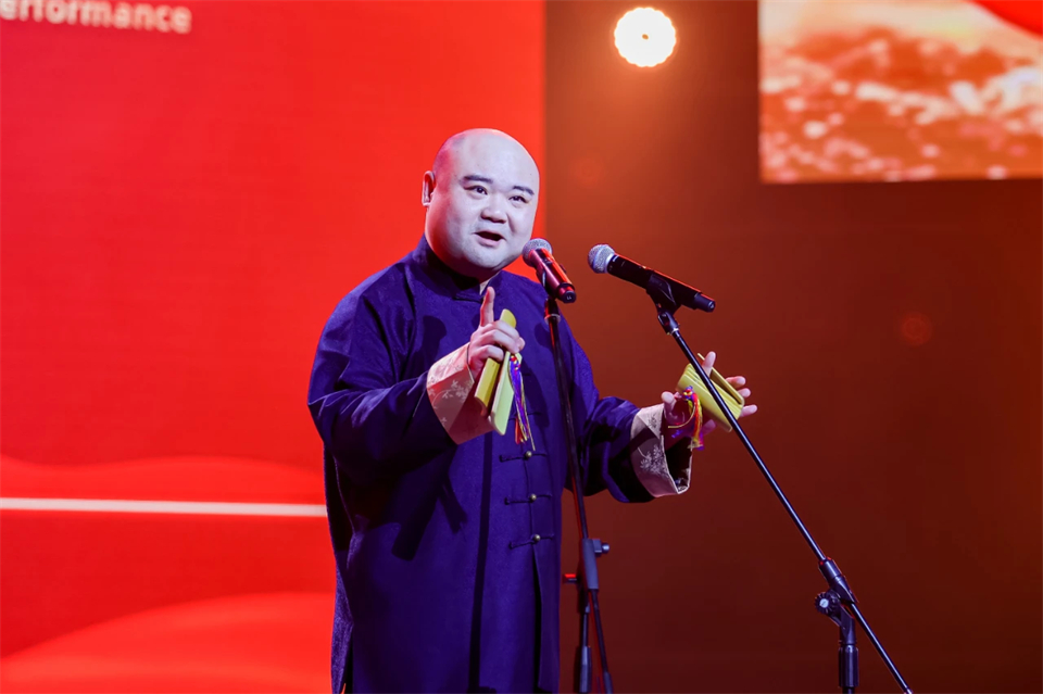 立异引领价值 理想成绩未来——庆祝九州ku酷游智能建设25周年表扬大会暨文艺晚会盛大举行