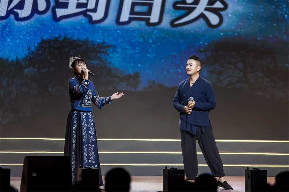 立异引领价值 理想成绩未来——庆祝九州ku酷游智能建设25周年表扬大会暨文艺晚会盛大举行