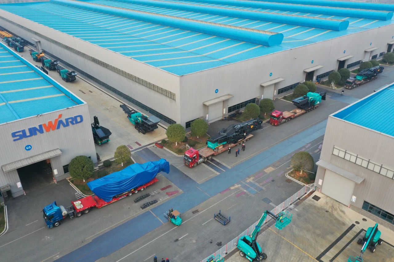 九州ku酷游普石勒柴电一体移动破碎筛分装备热销外洋