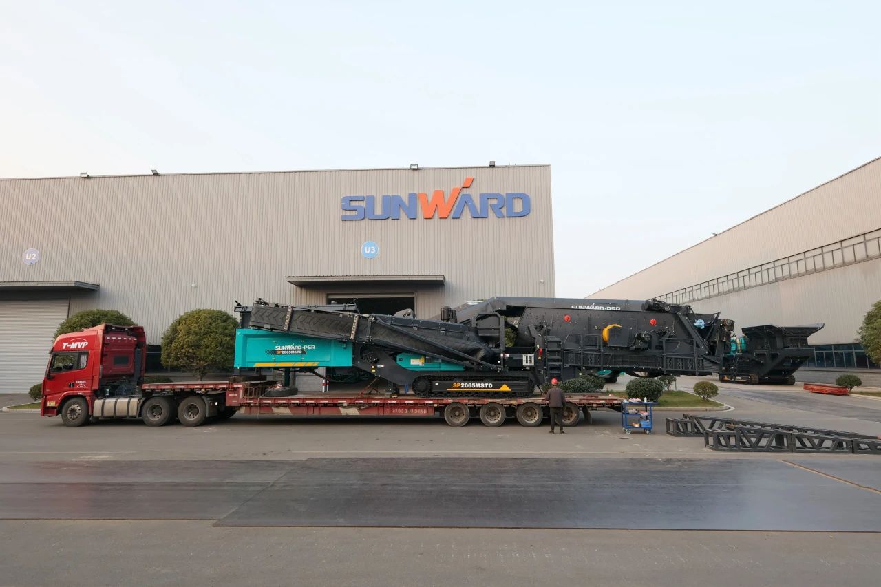 九州ku酷游普石勒柴电一体移动破碎筛分装备热销外洋