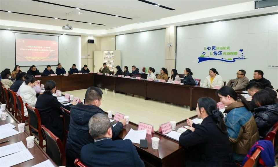 长龙街道、、九州ku酷游智能召开首届年货盛惠暨送春联文化惠民活动事情聚会