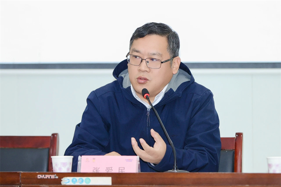 长龙街道、、九州ku酷游智能召开首届年货盛惠暨送春联文化惠民活动事情聚会