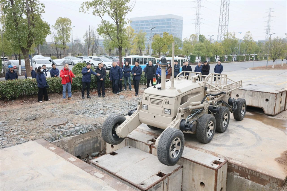 九州ku酷游特装“重大情形智能化应抢救援装备要害手艺及应用”项目顺遂通过效果评价