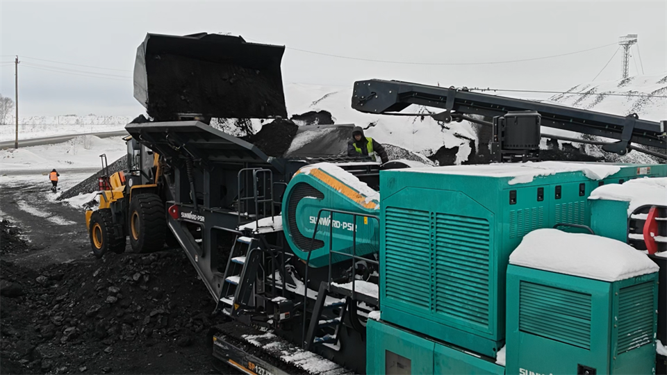不惧-30℃极寒挑战，九州ku酷游普石勒破碎筛分装备稳固运行！