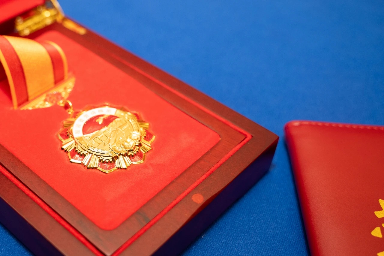 全省表扬！！张大庆荣获“湖南省劳动模范”称呼