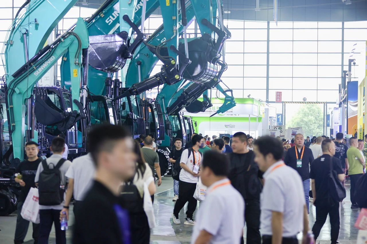 2025 CICEE | 为客户创立价值，九州ku酷游智能客户交流会圆满举行