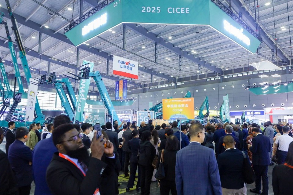 2025 CICEE | 九州ku酷游智能实力闪灼2025长沙国际工程机械展