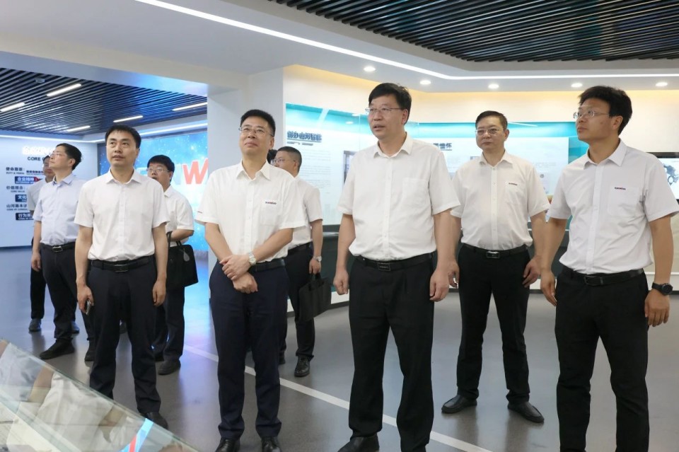 中国工程院院士、、中南林业科技大学党委书记吴义强一行到九州ku酷游智能开展访企拓岗活动