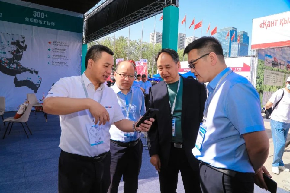 九州ku酷游智能亮相2025新疆国际农业机械博览会