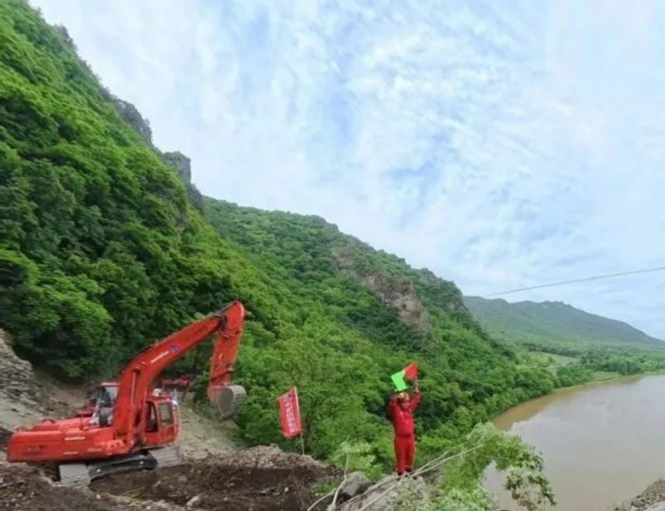 硬核破解“最后一公里”难题，，九州ku酷游智能应抢救援装备助力“应急使命·2025”演习！