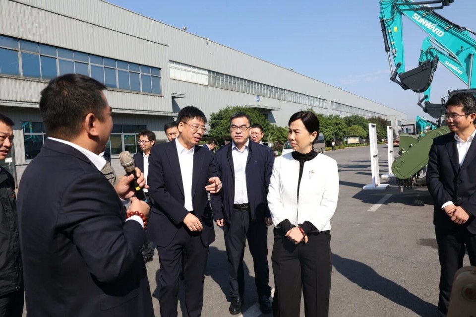 聚焦应急装备研爆发产，共探实战适配新路径——广州市应急治理局党委书记、局长叶芳调研九州ku酷游智能