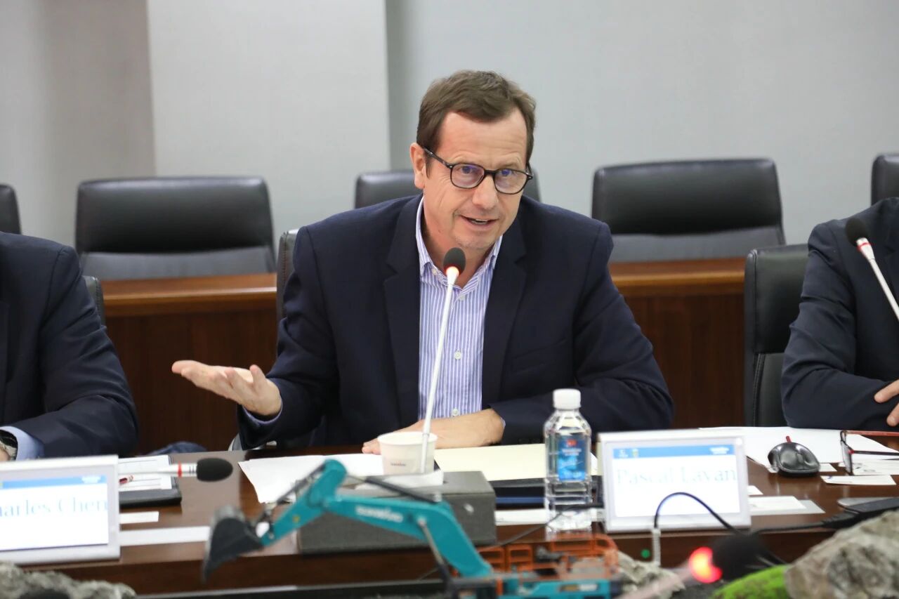 法巴租赁集团到访九州ku酷游智能，共拓相助新篇章